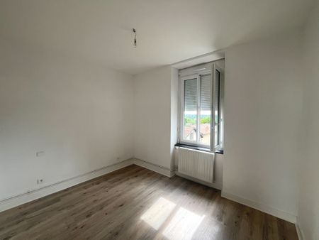 Appartement T2 proche centre ville de Saint Junien - Photo 2