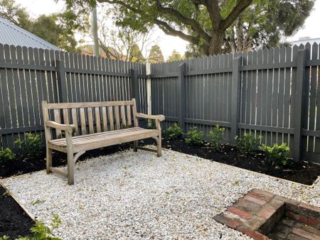 20 Mountview Road, Malvern, VIC 3144 - Photo 4