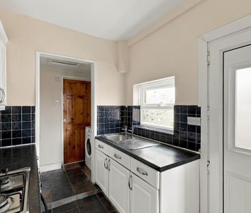 2 bedroom terraced house to rent - Photo 6