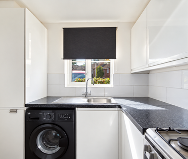 2 bedroom terraced house to rent - Photo 6