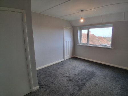 2 bedroom semi-detached house to rent - Photo 2