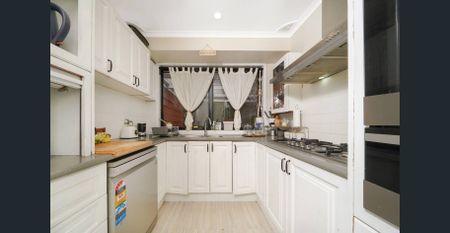 OFFERING BEAUTIFUL SCENIC VIEWS !!! - Photo 2