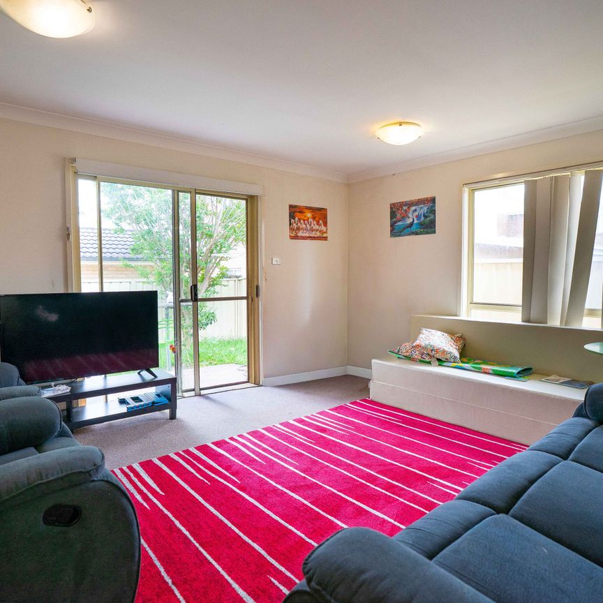 Comfortable Living in a Convenient Lambton Location - Photo 1