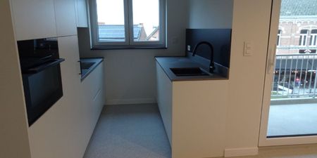 Appartement te huur in Koningshooikt voor € 1.100 met 2 slaapkamers - Photo 4