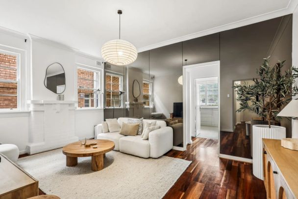 Boutique Style In A Cosmopolitan Village Setting, Stroll To Harbour Life And Everyday Convenience - Photo 1