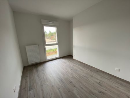 Location Appartement 3 pièces 63m² - Photo 5
