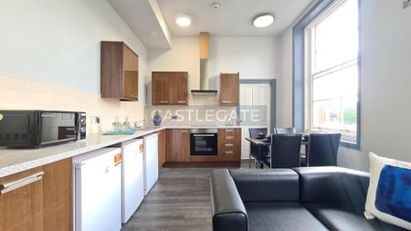 1 bedroom in a flat share to rent - Photo 5