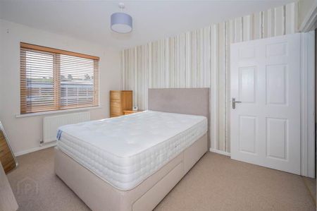 2 Grange Hill, Kingsway, Dunmurry, Belfast, BT17 9AW - Photo 2