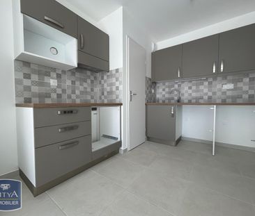 Location Appartement 2 pièces 41m² CAVAILLON 84300 - Photo 6