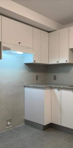 2 CH - 1 SDB - Montréal - $1,335 /mo - Photo 1