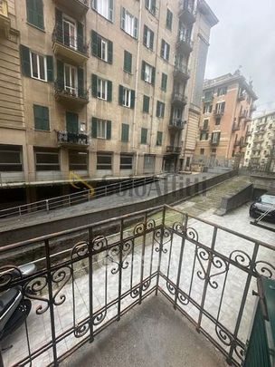 Appartamento in Affitto in Via Anton Giulio Barrili a Genova - Foto 1