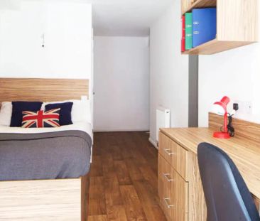 Deluxe En-Suite - Photo 6
