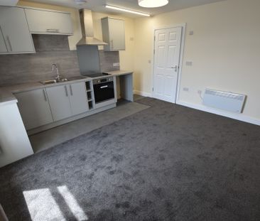 Belmont Road, Bolton - Photo 1