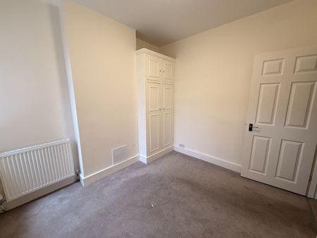 2 Bed Flat, Sunnyhill Road, SW16 - Photo 4