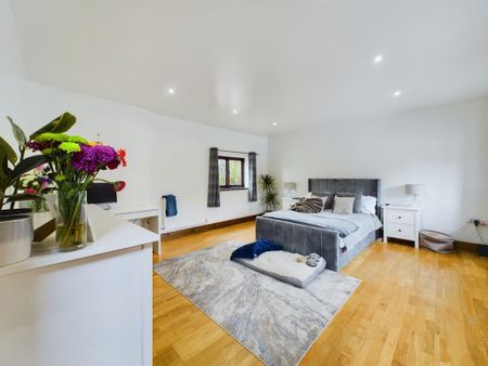 3 bedroom barn conversion to rent - Photo 4