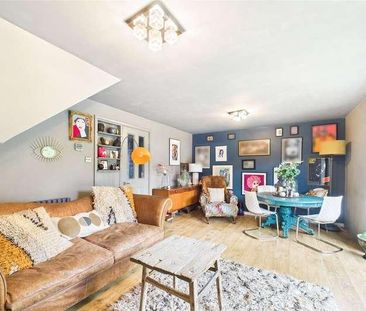 Gainsborough, Bracknell, Berkshire, RG12 - Photo 3