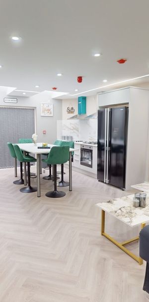 Tiverton Rd Birmingham - Photo 1