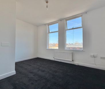 1 Bedroom Apartment To Let - Photo 4