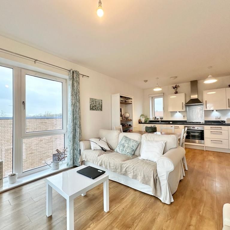 2 bedroom apartment to rent - Photo 1