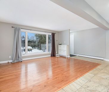 For Lease - 1513 QUEENSWOOD Crescent, Orleans - Cumberland and Area... - Photo 1