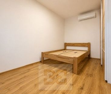 Apartment for rent, 1+KK - Studio, 30m - Photo 3