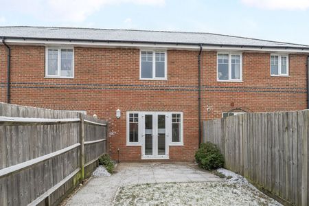 Woodland Gardens, Hindhead, Surrey, GU26 - Photo 3