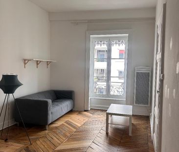 Location Appartement 2 pièces 50m² LYON 7ème - Photo 2