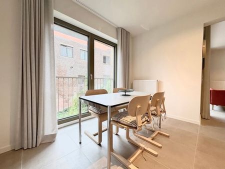 Appartement te huur - Foto 3