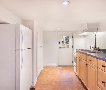 For Lease - 389 Ashdale Avenue Unit# Bsmt, Toronto, Ontario - Photo 6