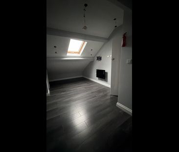 2 Bed Flat, Stoney Stanton Road, CV6 - Photo 3