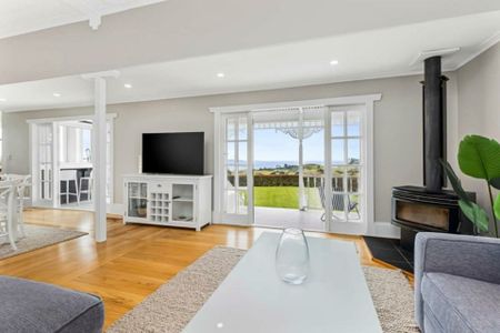 A LUXURY HOME-FULLY FURNISHED - Photo 5