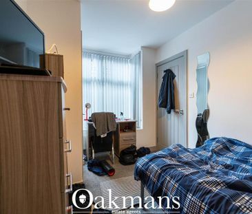 6 bedroom house to rent - Photo 2