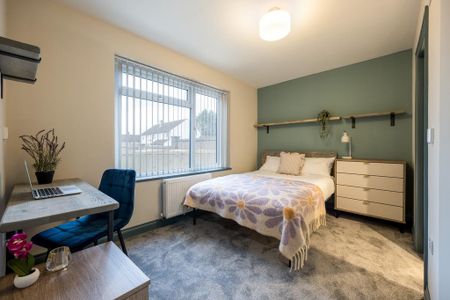 1 bedroom in a house share to rent - Photo 5