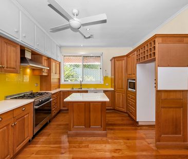 27 Wilsons Road, Mount Hutton NSW 2290 - House For Rent | Domain - Photo 3