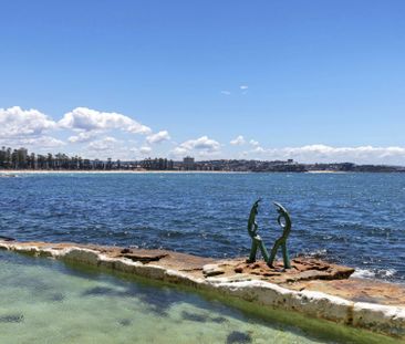 Character Filled Harbourfront Living - Photo 4