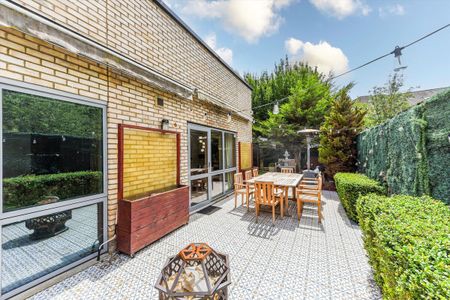 Spacious ground floor apartment with exceptional private garden, offering over 1,200 sq ft of lateral living in a modern Kilburn development. - Photo 5