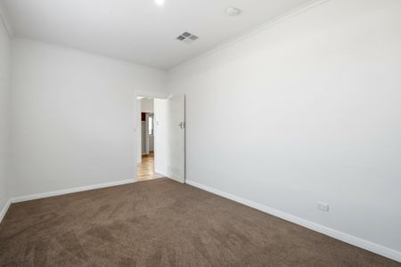 Immaculate Charm in the Heart of Seaton - Photo 2