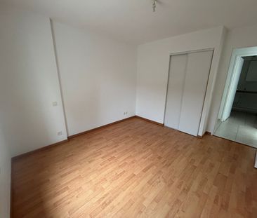 Location Appartement 2 pièces 45m² - Photo 4