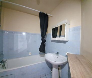 Location Appartement 3 pièces 62m² ROUEN 76100 - Photo 3