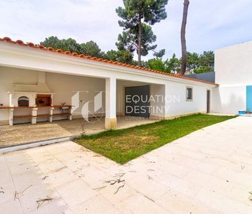 Moradia T5 - Photo 2