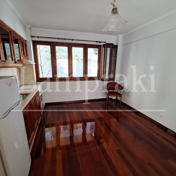 Studio / γκαρσονιέρα 50 τ.μ. προς ενοικίαση - Photo 1