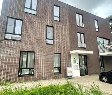 Serviceflat te huur in Hoboken voor € 975 met 2 slaapkamers - Foto 1