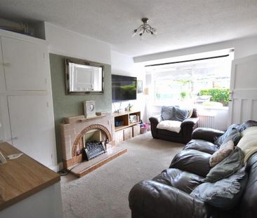 11 Sandhurst Drive, Bangor, BT20 5NX - Photo 2