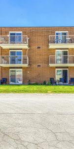 Henley & Cypress Gardens Apartments - Photo 4