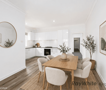 Immaculately Presented Two-bedroom Home - Photo 3
