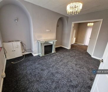 2 bedroom semi-detached house to rent - Photo 1