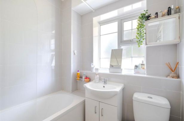 1 Bed Flat, Leigham Court Road, SW16 - Photo 1