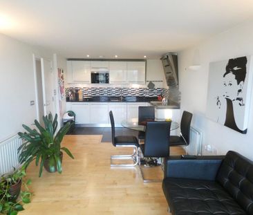 2 bedroom apartment to rent - Photo 5