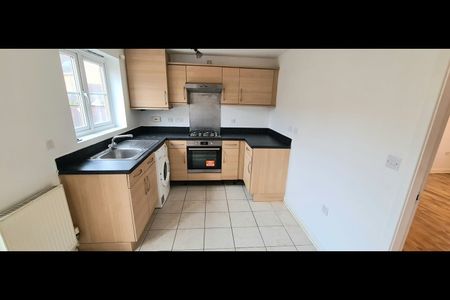 3 Bed Terraced House, Beechdale Road, NG8 - Photo 5