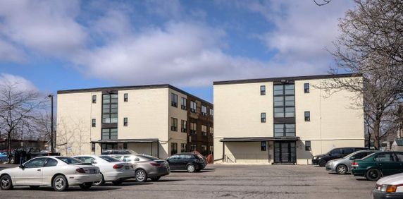 Upper James Court - Photo 2